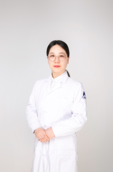 张蕾